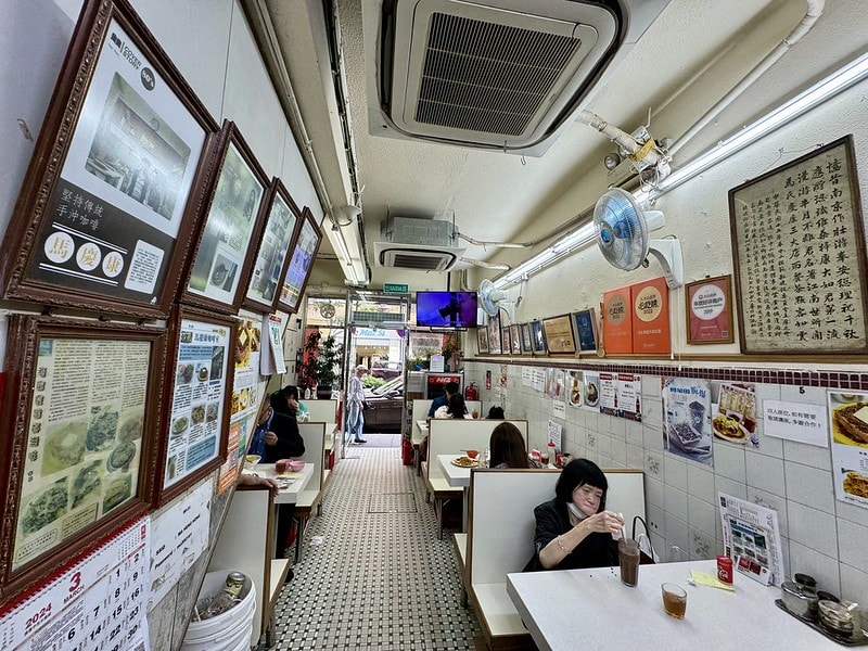 20251102-xom3z 20251102-xom3z