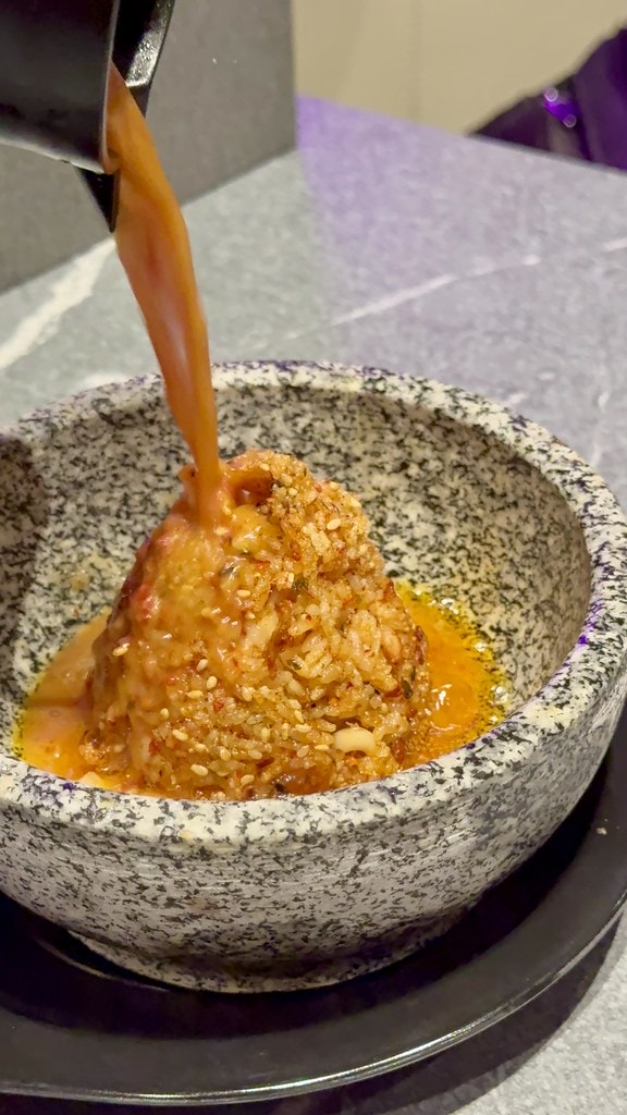 20251102-hyv4s 20251102-hyv4s