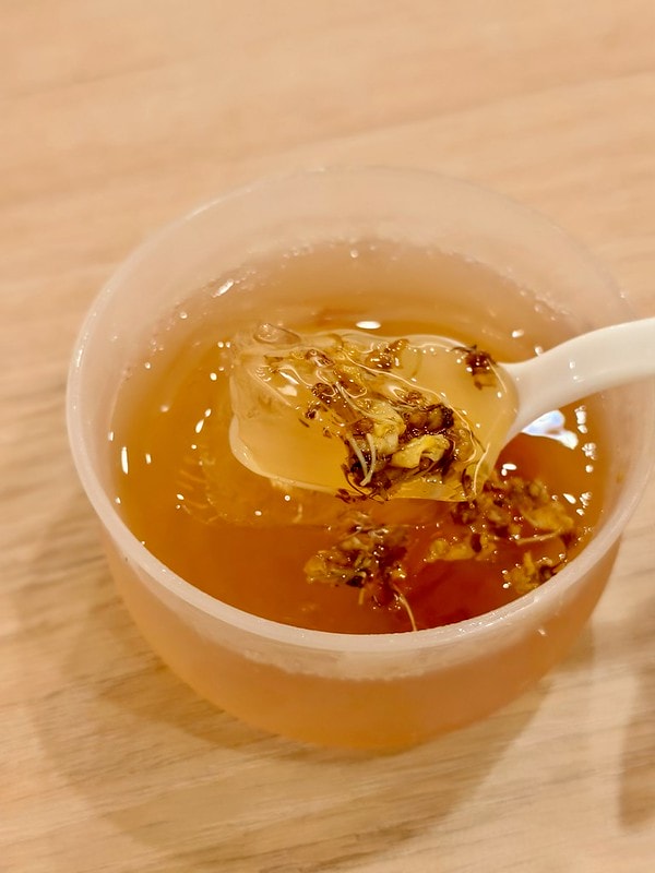 20251102-nfc9c 20251102-nfc9c