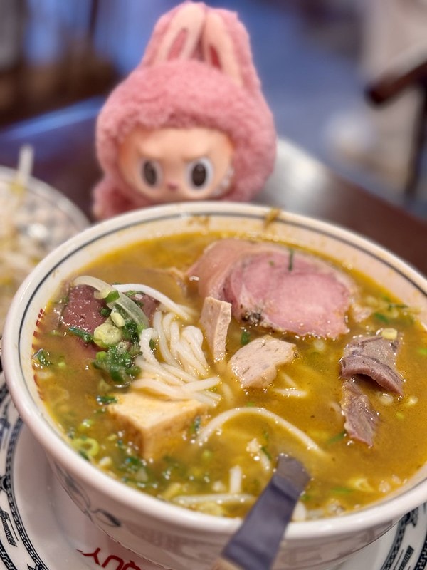 20251102-0q3s6 20251102-0q3s6