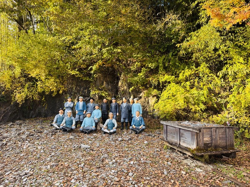 20251102-iqu7w 20251102-iqu7w