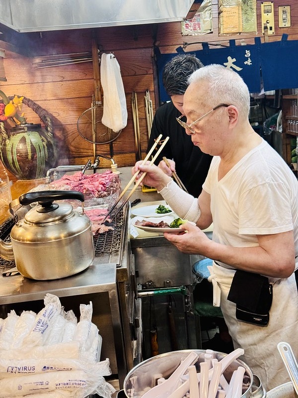 20251102-dm7lv 20251102-dm7lv