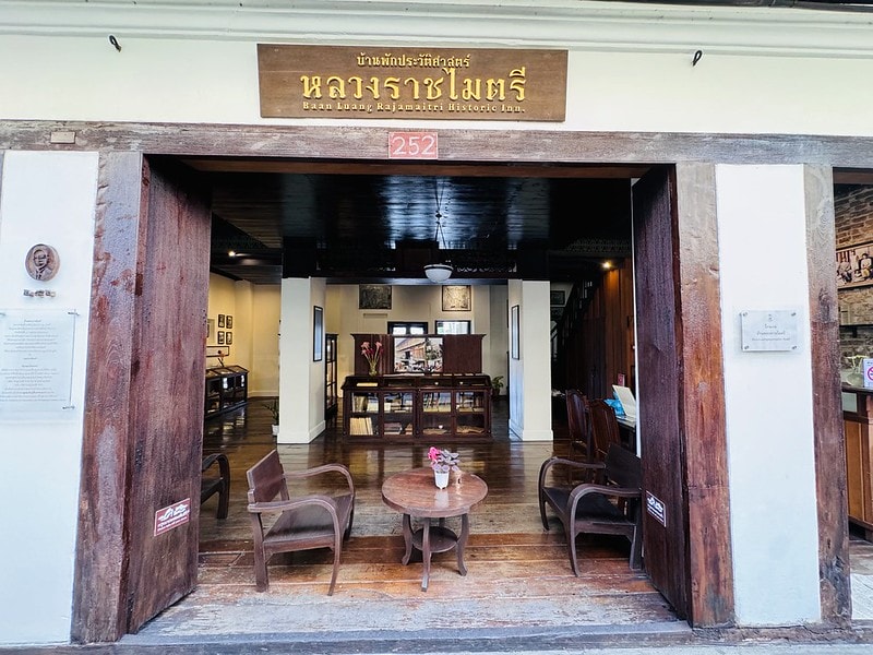 20251102-xcv4b 20251102-xcv4b