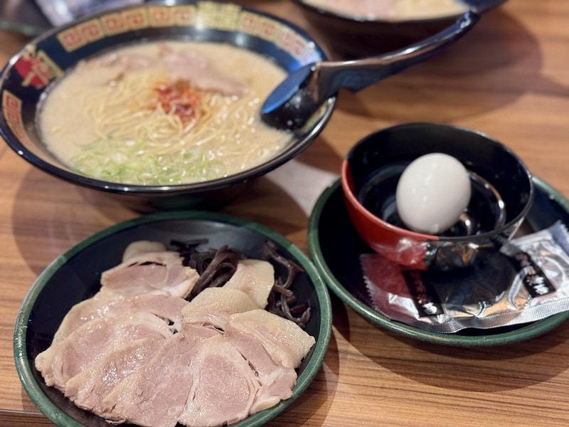 20251102-4adp8 20251102-4adp8