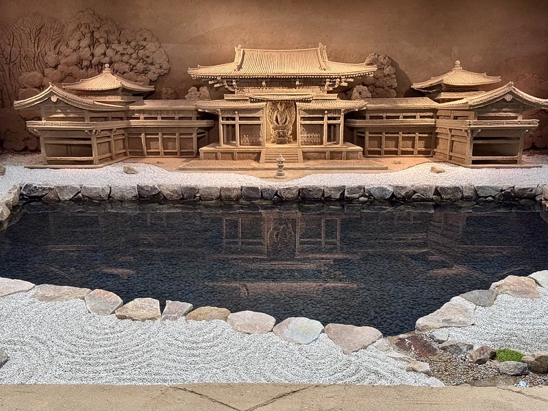 20251102-y5vb3 20251102-y5vb3