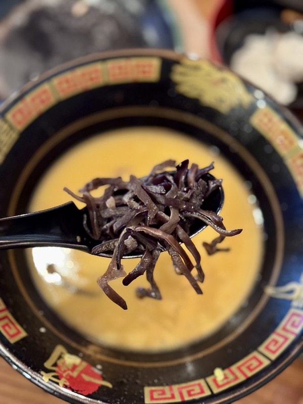 20251102-yw7eo 20251102-yw7eo