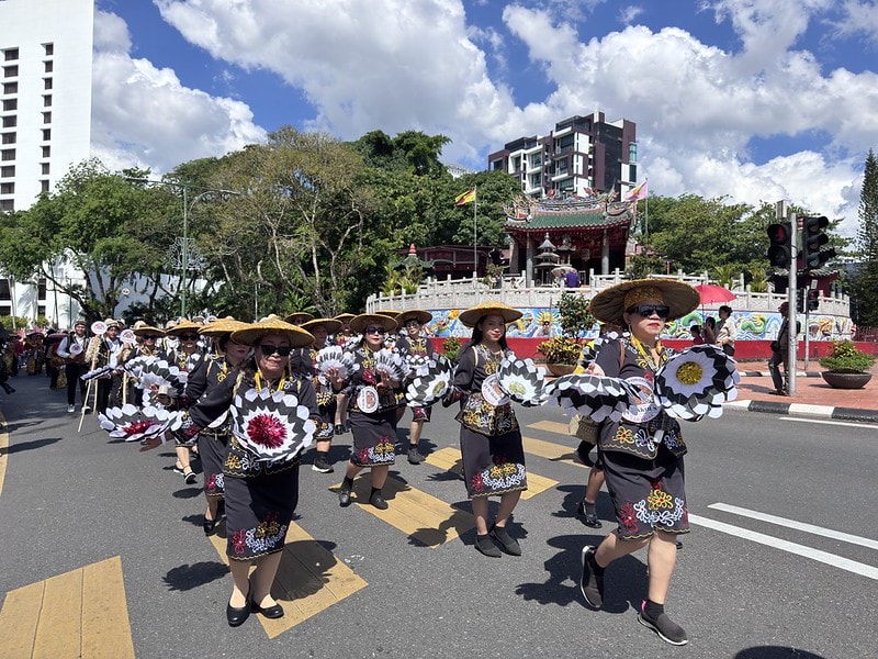 20251102-8i9ci 20251102-8i9ci