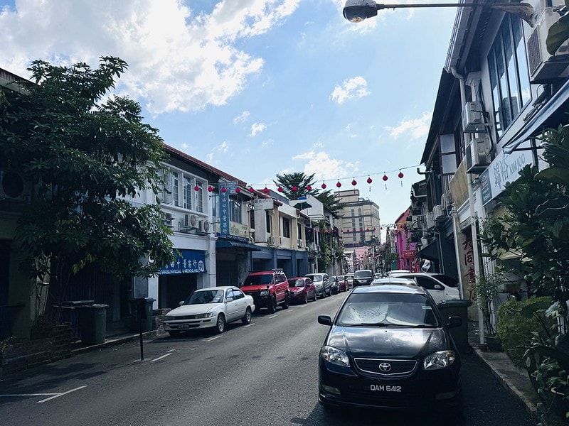 20251102-umv42 20251102-umv42