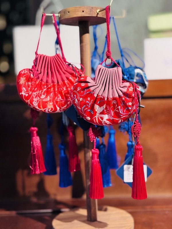 20251102-565s9 20251102-565s9