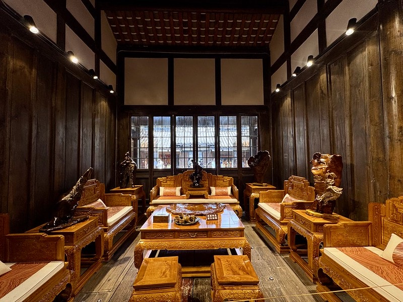 20251102-wxlsv 20251102-wxlsv