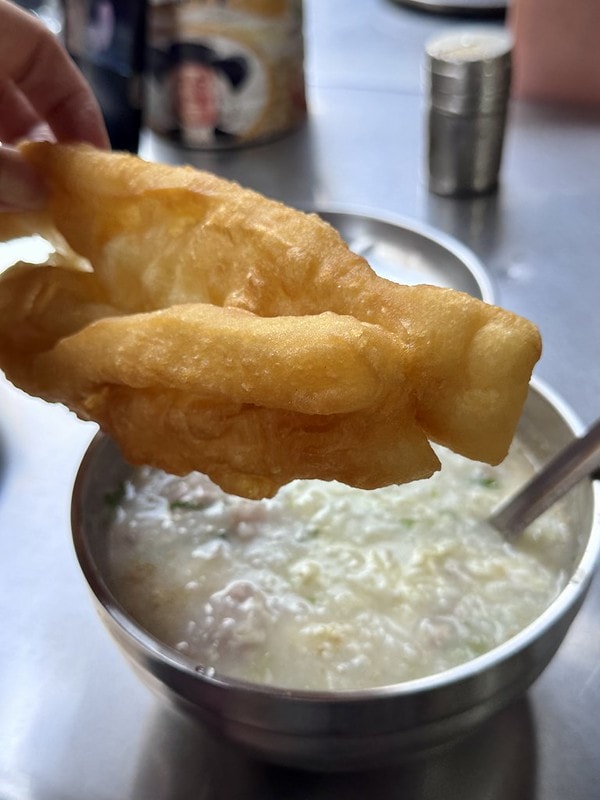 20251102-4ig3w 20251102-4ig3w