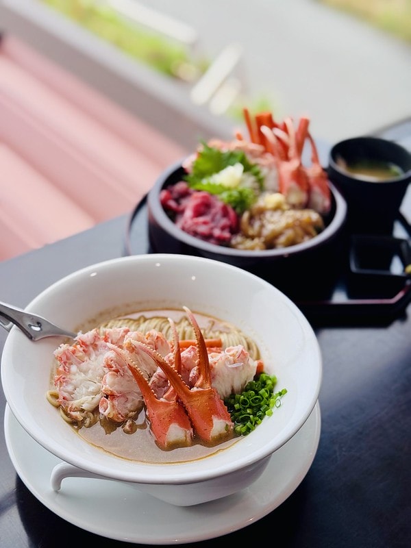 20251102-4qr0z 20251102-4qr0z