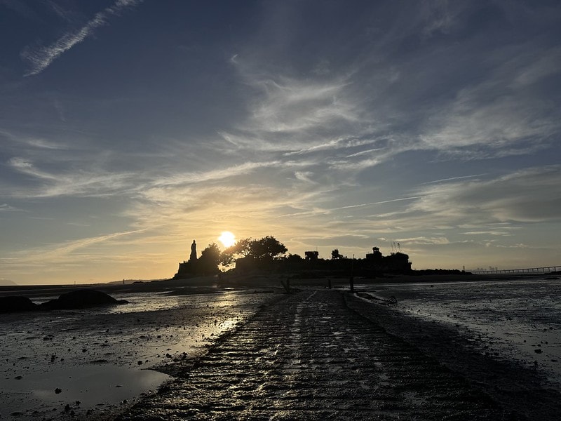 20251102-7pxxz 20251102-7pxxz