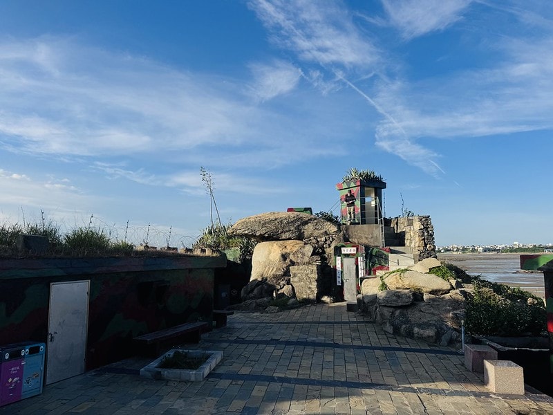 20251102-8pv1y 20251102-8pv1y