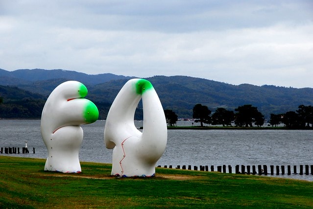 【日本,四國】跟著明星去旅行,林依晨山陰愛戀之旅 ~ 在島根縣立美術館看夕陽,摸幸運兔祈求美好姻緣 - 第20張圖