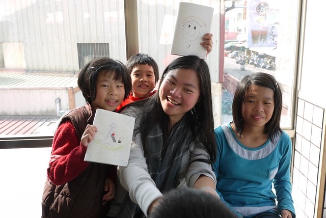 感恩月份大家一起來蓄積愛的能量，「點燃生命之火」人人點燃一盞燈，照亮無數的生命