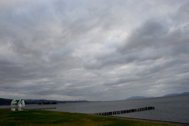 【日本,四國】跟著明星去旅行,林依晨山陰愛戀之旅 ~ 在島根縣立美術館看夕陽,摸幸運兔祈求美好姻緣 - 第31張圖