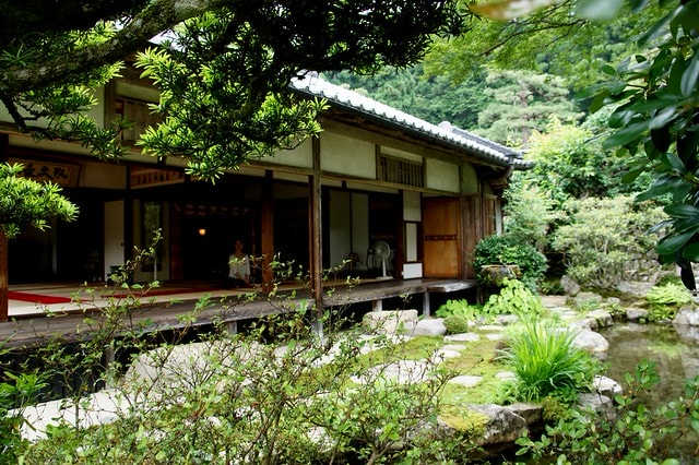 【日本關西自由行】2011漫遊關西真愜意13 ~ 偶爾也該離開人群,找個安靜的角落到實光院(实光院 Jikkoin)喝杯茶 - 第12張圖