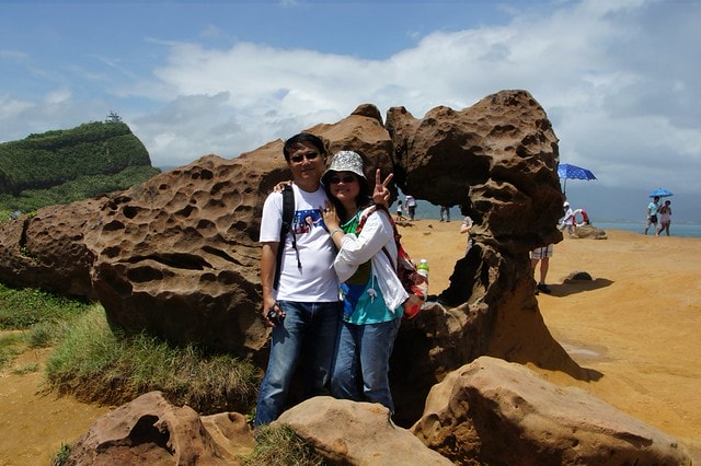 【台灣,新北市】「台灣觀巴」東北角趴趴走 (上) ~ 野柳地質公園、兄弟食堂、金包里老街、朱銘美術館 - 第5張圖