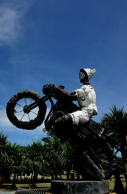 【台灣,新北市】「台灣觀巴」東北角趴趴走 (上) ~ 野柳地質公園、兄弟食堂、金包里老街、朱銘美術館 - 第20張圖