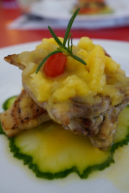 【台灣,離島,金門食記】耳聞多年的金門創意特色美食《湶民水果餐》用水果入菜健康又好吃 ; 葷食,素食都各有滋味 - 第15張圖