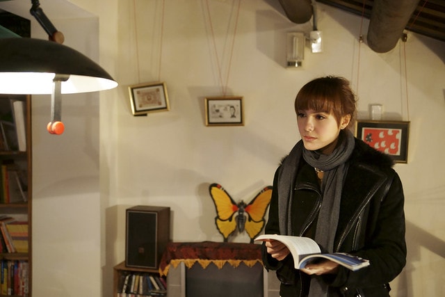 【台灣，台北】帶創作型正妹歌手喬毓明(Ming)逛永樂市場、迪化街…台北城辦年貨的老區域，提前感受台灣中國年；在小藝埕爐鍋喝咖啡聊專輯音樂「明天.Ming Day」