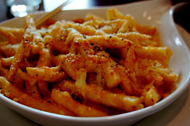 【台灣，台南市】下午茶在老屋中的光影遊戲，讓人回味無窮的好地方~小西門時光驛棧旅行咖啡館West Town Café