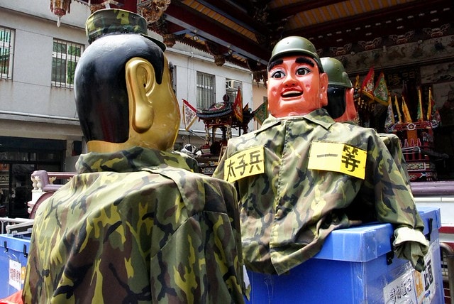 【台灣，離島】跳島小旅行，來去金門迎城隍(上)；2013金門迎城隍，浯島宗教文化觀光季(4/20~5/24)