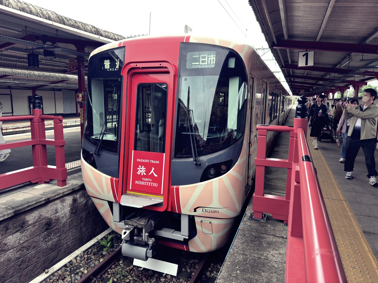 日本|福岡|太宰府旅人列車(旅人・たびと) Tabito,一台會說故事的列車,一段開往祈願之地的溫柔列車。 - 第4張圖