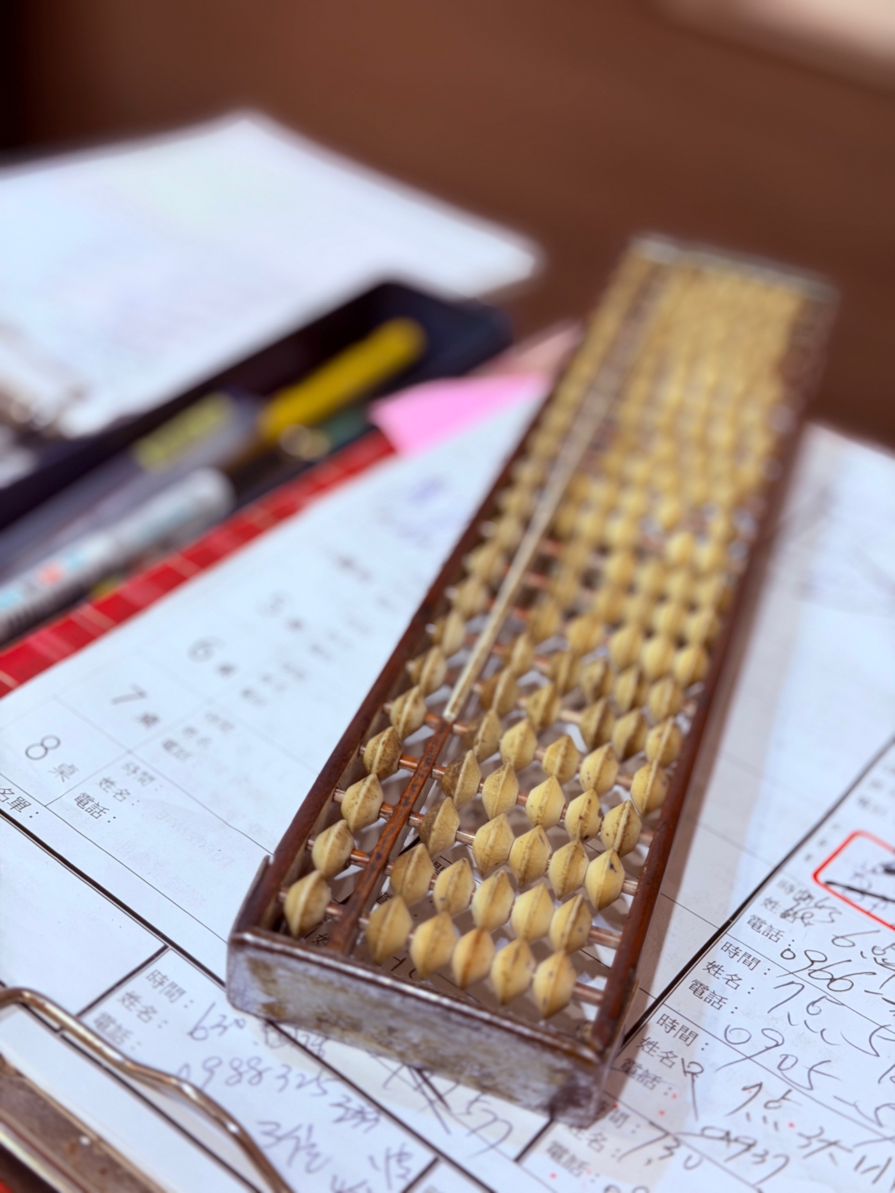 台灣|台北|中山區|吉林路美食「金稻子餐廳」;冬日裡最溫柔的北方家常味,酸菜白肉鍋、鍋包肉與最樸實的大拉皮。 - 第15張圖