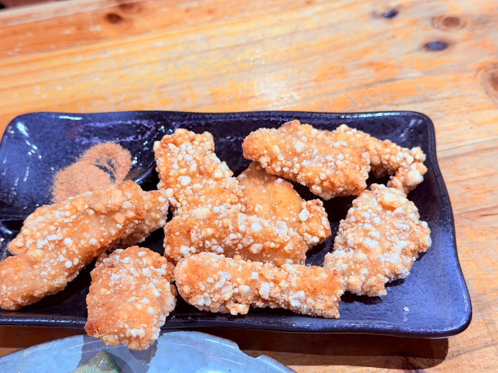 桃園市｜中壢美食｜祥祥台式小餐館～在日常裡慢慢吃飯的地方，中壢 SOGO 附近的一桌家常風景。