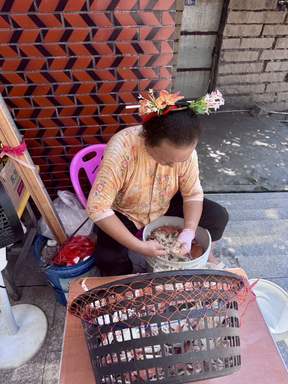 泉州旅遊必訪｜潯埔漁村簪花體驗，走進潯埔女的非物質文化遺產。