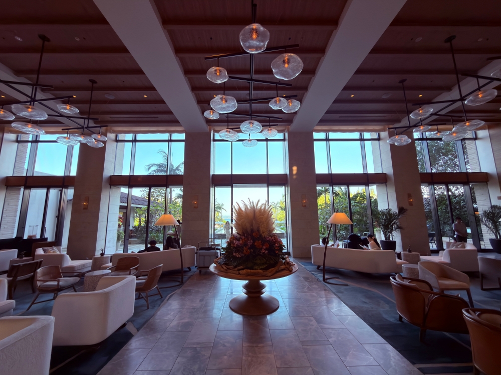 沖繩住宿推薦｜海麗客蘭尼沖繩 Halekulani Okinawa 全客房海景・恩納村頂級度假村慢旅體驗。