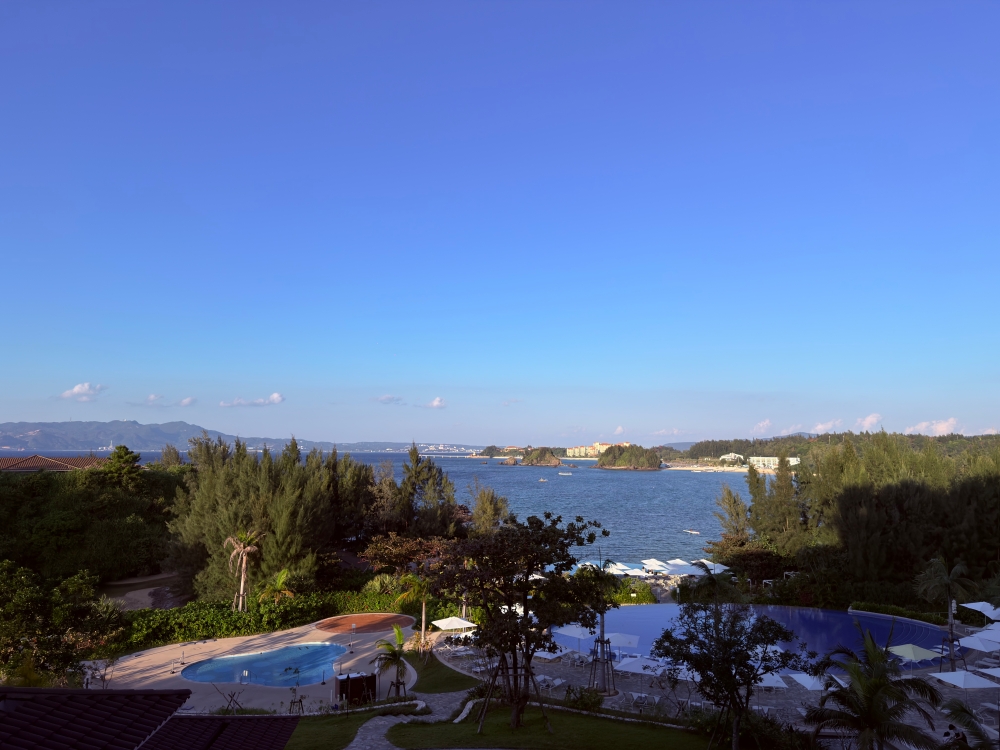 沖繩住宿推薦｜海麗客蘭尼沖繩 Halekulani Okinawa 全客房海景・恩納村頂級度假村慢旅體驗。