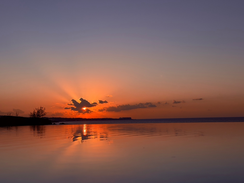 沖繩住宿推薦｜海麗客蘭尼沖繩 Halekulani Okinawa 全客房海景・恩納村頂級度假村慢旅體驗。