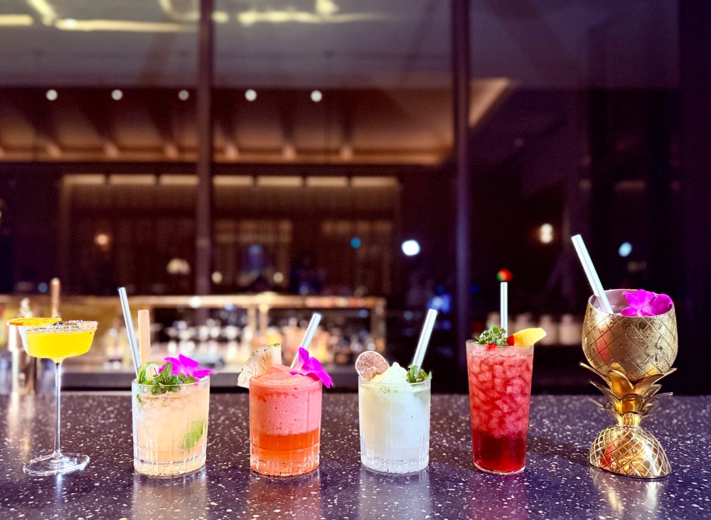 沖繩美食推薦｜海麗客蘭尼沖繩 Halekulani Okinawa 夕陽酒吧＋KINGDOM 牛排餐酒館晚餐＋甜點，用一個完整夜晚收藏沖繩的奢華慢旅。