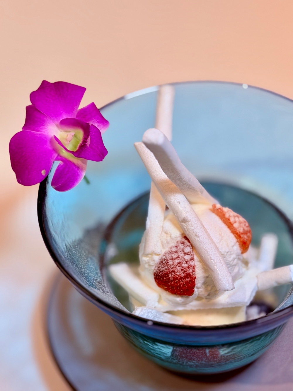 沖繩美食推薦｜海麗客蘭尼沖繩 Halekulani Okinawa 夕陽酒吧＋KINGDOM 牛排餐酒館晚餐＋甜點，用一個完整夜晚收藏沖繩的奢華慢旅。