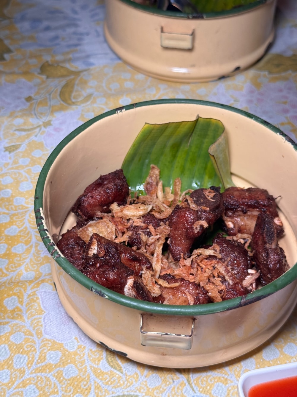 泰國|尖竹汶府(Chanthaburi)| Tha Machan food(ร้านอาหารท่ามาจัน)河畔夜色裡的一頓溫柔晚餐。(尖竹汶府美食) - 第6張圖 泰國|尖竹汶府(Chanthaburi)| Tha Machan food(ร้านอาหารท่ามาจัน)河畔夜色裡的一頓溫柔晚餐。(尖竹汶府美食)