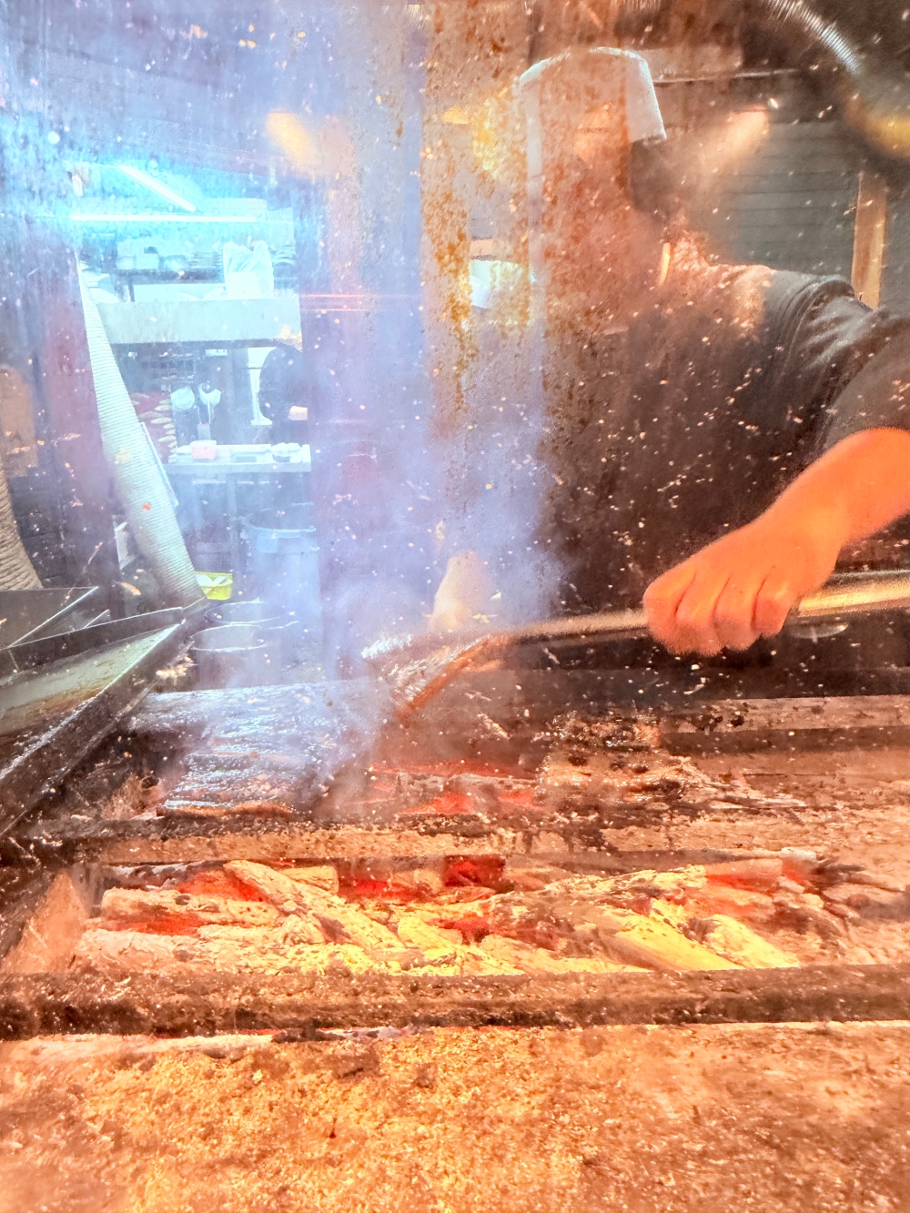 京都鰻魚飯推薦｜Kyogoku Kaneyo（京極かねよ），百年老店的錦系丼，十多年後再次回訪的理由。（京都美食）