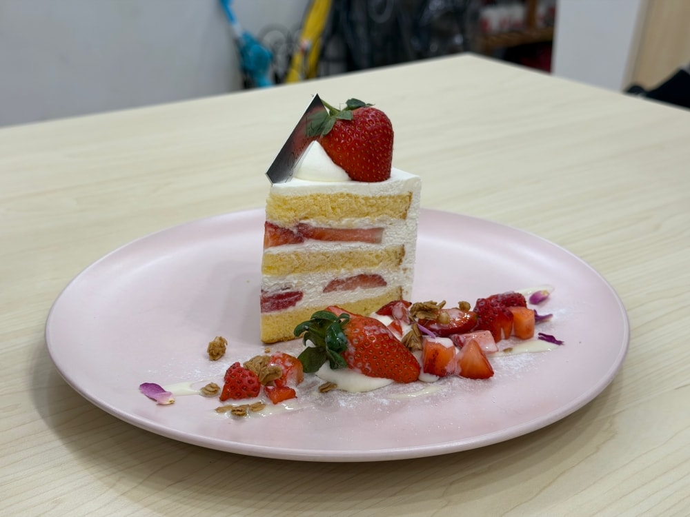 台南甜點｜巴哈迪印象甜品工房 Pâtisserie Le Paradis：開了13年的法式甜點店，回娘家午後意外發現的甜點天堂。