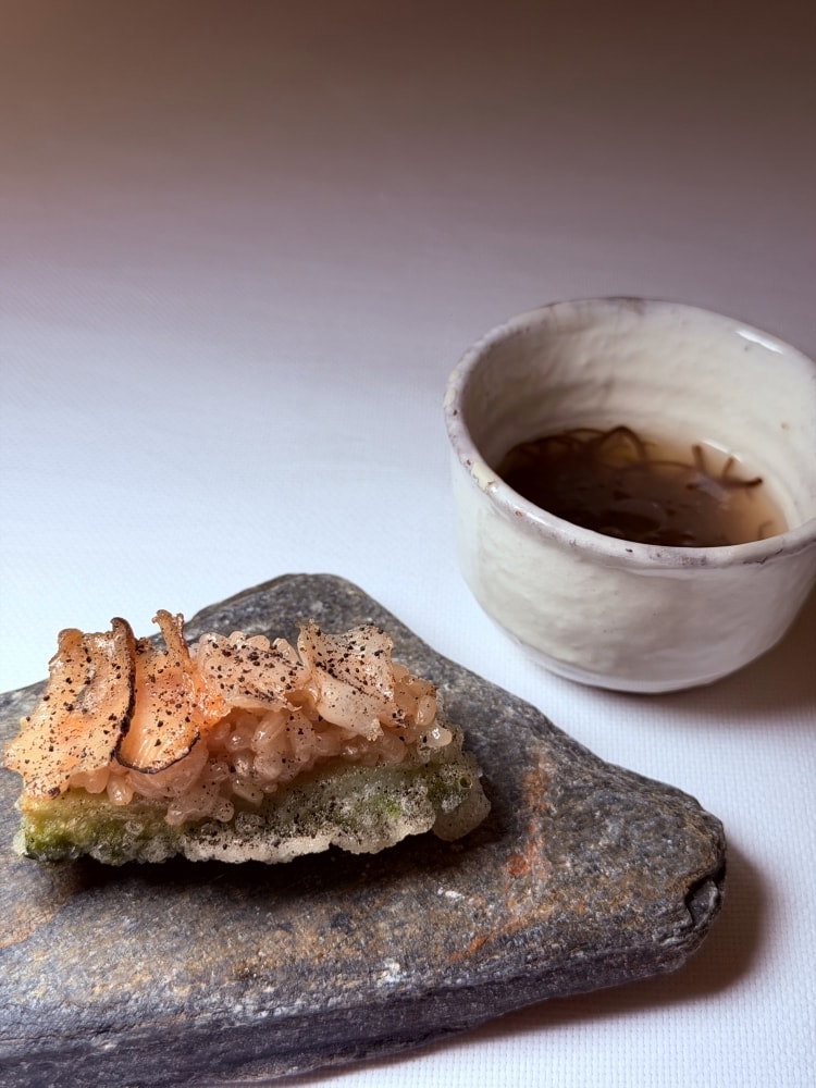 沖繩 SHIROUX 白色創意餐廳開箱|Halekulani Okinawa 米其林級 Fine Dining 體驗。(SHIROUX Okinawa Review|Halekulani Okinawa Fine Dining Experience & Michelin-Level Cuisine) - 第5張圖 Batch IMG