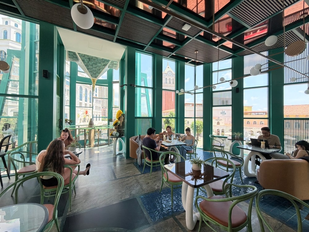 富國島Apollo Cafe阿波羅咖啡館室內空間