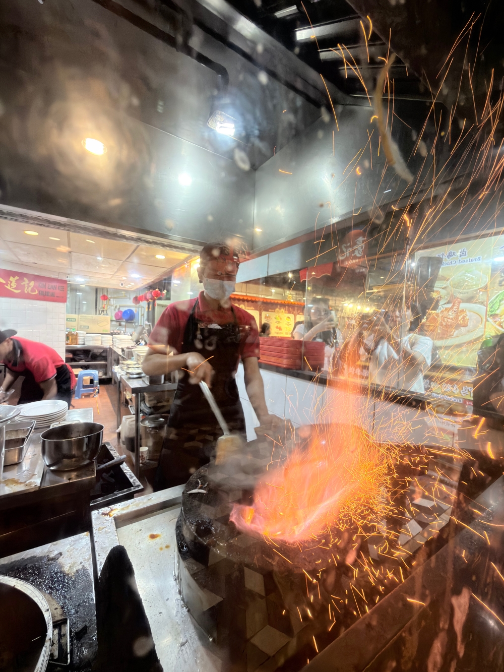 【2026吉隆坡自由行】吉隆坡美食推薦|十號胡同 Lot 10 Hutong:一次吃遍馬來西亞老字號美食,從福建麵到肉骨茶的南洋味覺旅行。 - 第27張圖 馬來西亞|吉隆坡|十號胡同 Lot 10 Hutong 一次吃遍當地老字號美食