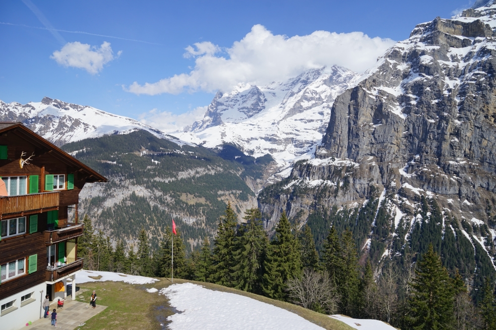 勞特布龍嫩－米倫登山鐵路 Bergbahn Lauterbrunnen–Mürren