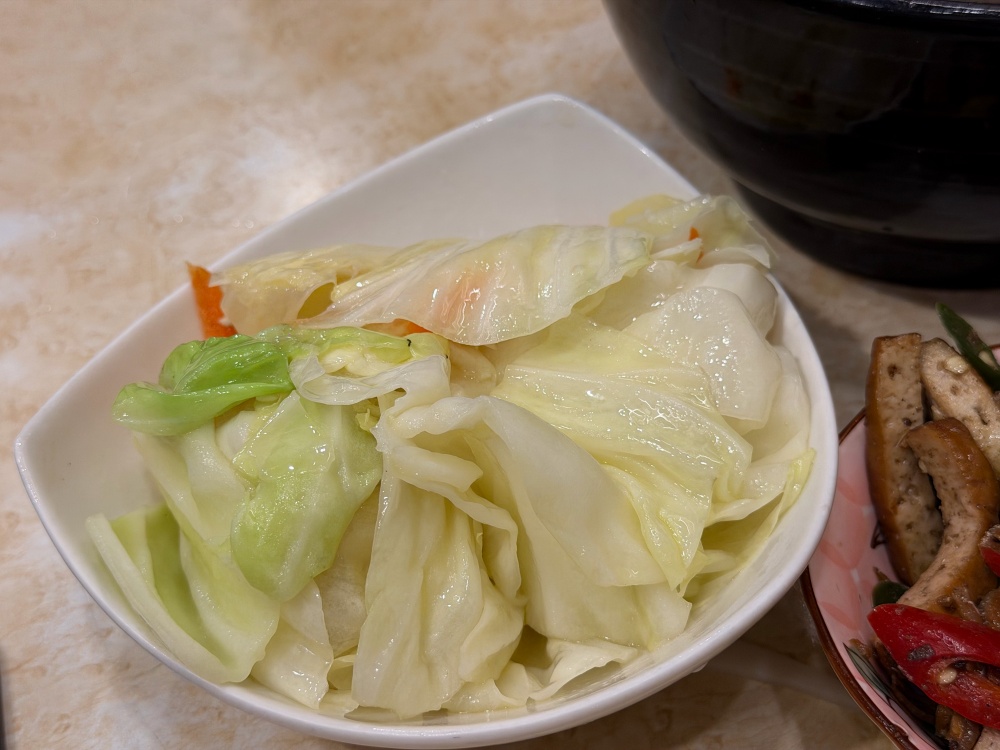 桃園陸軍小館|一塊牛腱勾起對婆婆的思念,必點家常搶鍋麵與清燉牛肉疙瘩的眷村老店。 - 第6張圖 SIMG