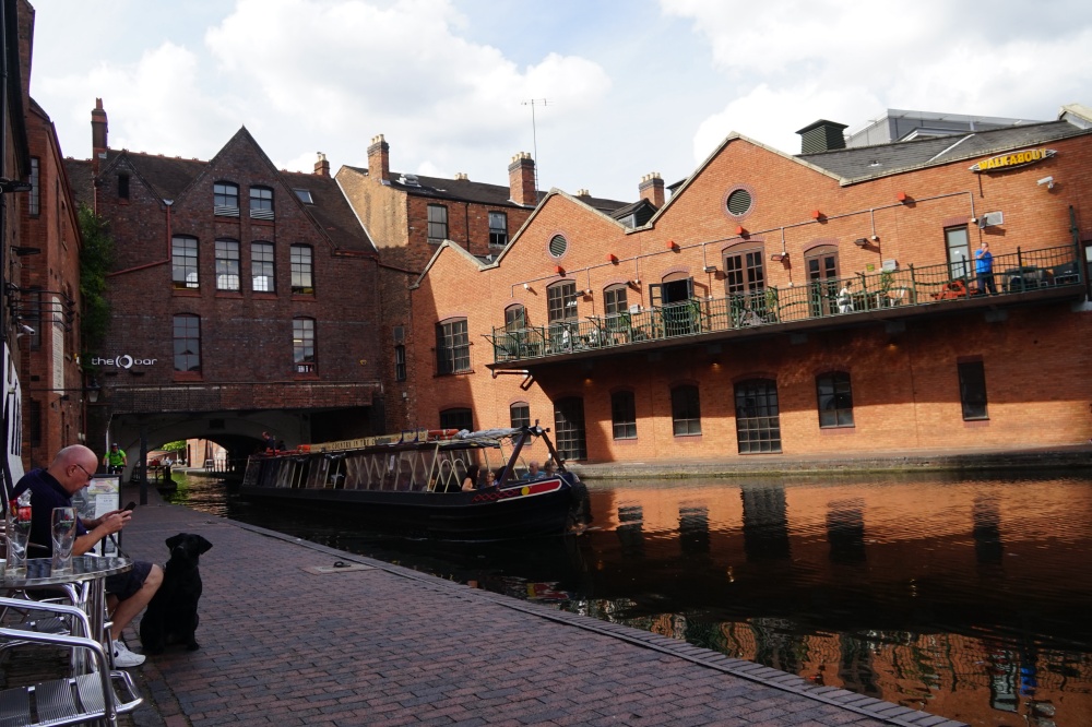 英國伯明翰 Birmingham 自由行|換個城市過生活!英國第二大城散步旅行、購物、美食與生活體驗攻略。 - 第2張圖 DSC04825