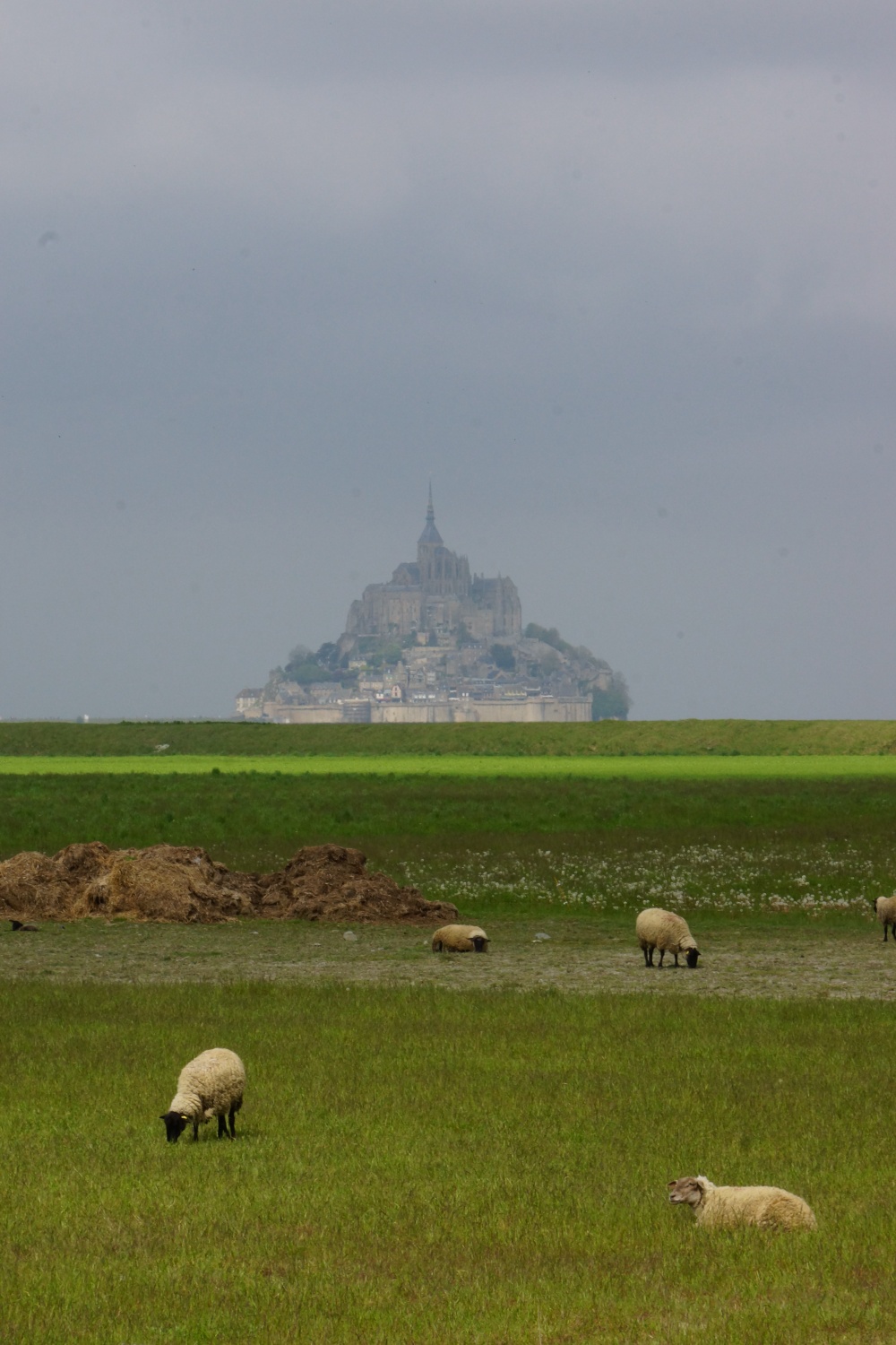 聖米歇爾山( Mont Saint-Michel)