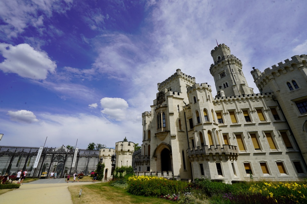 赫盧博卡城堡(Hluboká Castle)
