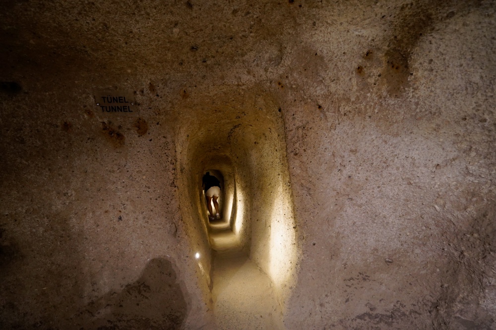 【土耳其卡帕多奇亞景點】卡帕多奇亞(Cappadocia)奇岩怪石與地下城(Kaymaklı Underground City)攻略|走進宛如電影《魔戒》與《星際大戰》的奇幻世界。 - 第8張圖 DSC9420