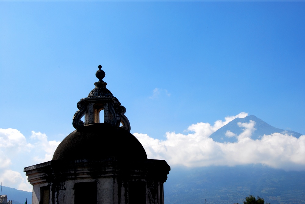瓜地馬拉安地瓜 Antigua 自由行|中美洲最美麗的小鎮!世界文化遺產、火山咖啡、聖周花地毯與巴洛克古城漫步攻略。 - 第14張圖 安地瓜(Antigua Guatemala)